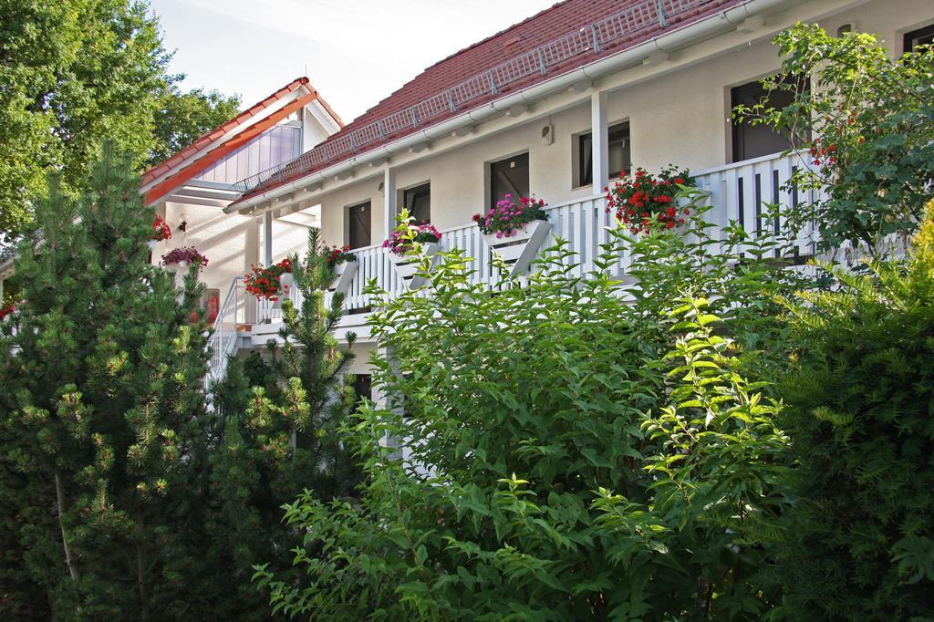 Pension Geranienhof Stahnsdorf Zimmer foto